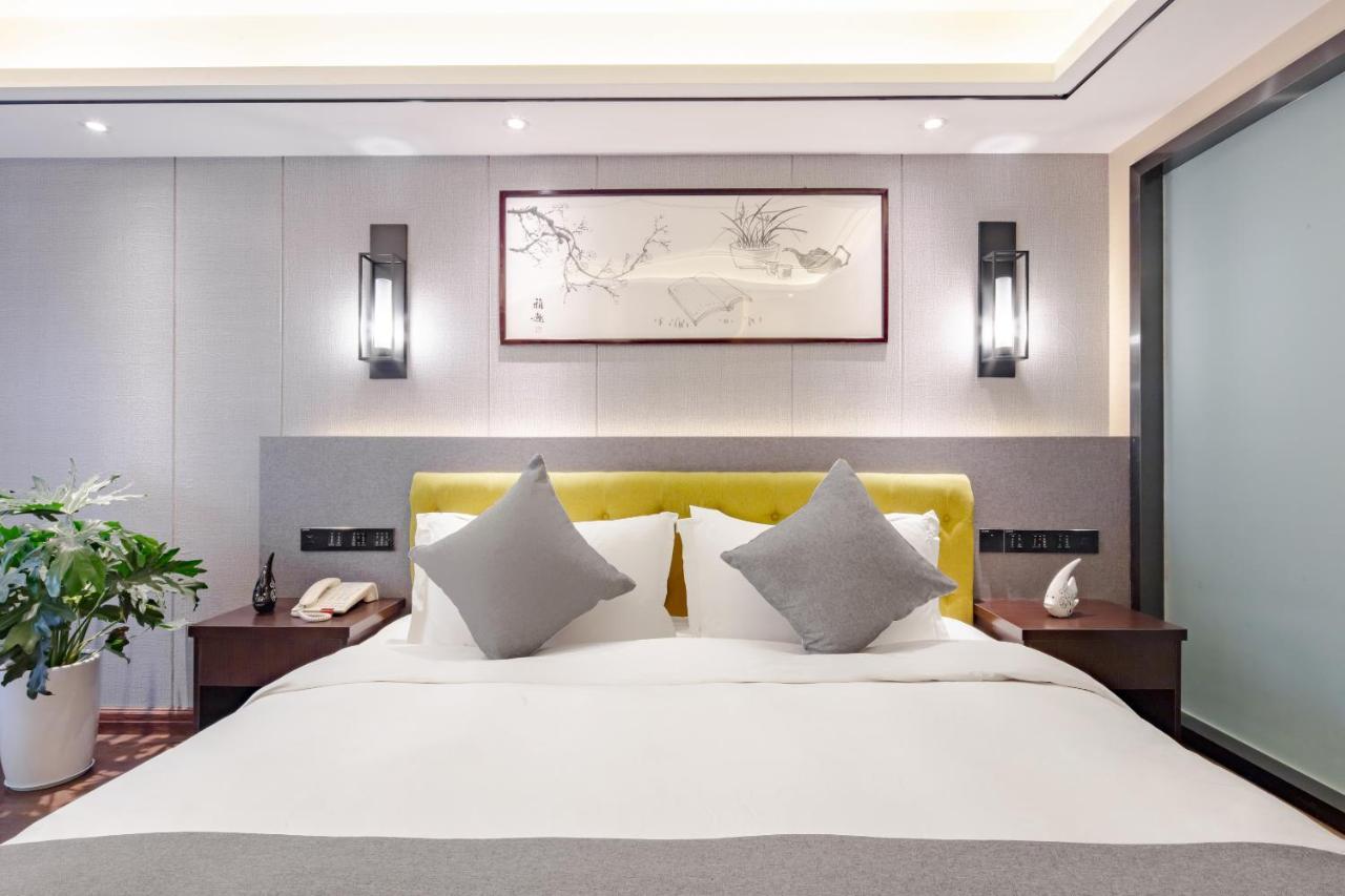 Four Seasons To Shu Hotel Ченду Екстер'єр фото