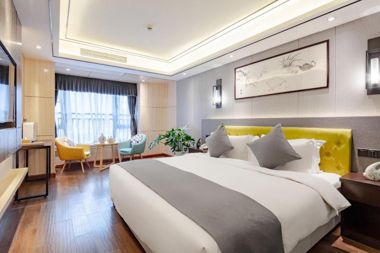 Four Seasons To Shu Hotel Ченду Екстер'єр фото
