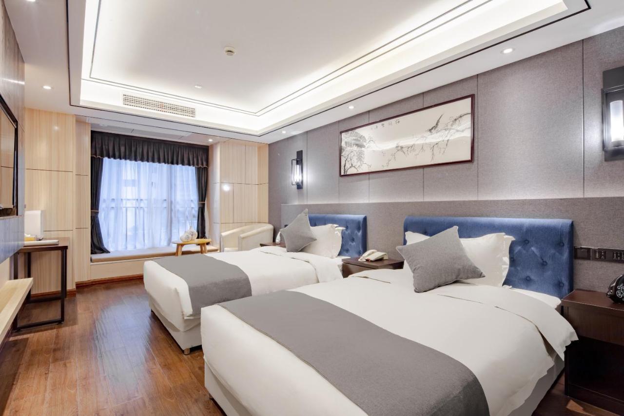 Four Seasons To Shu Hotel Ченду Екстер'єр фото
