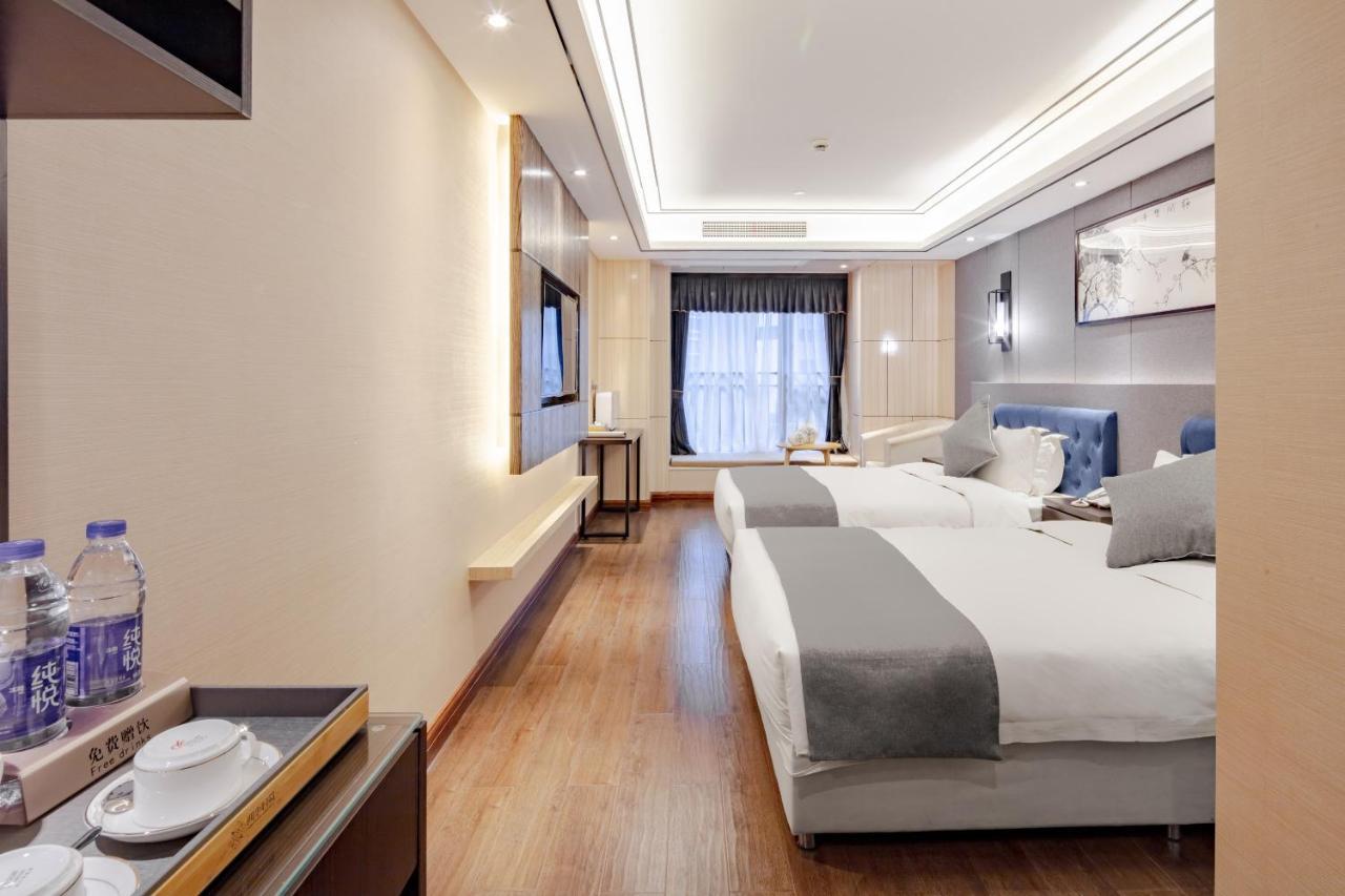 Four Seasons To Shu Hotel Ченду Екстер'єр фото